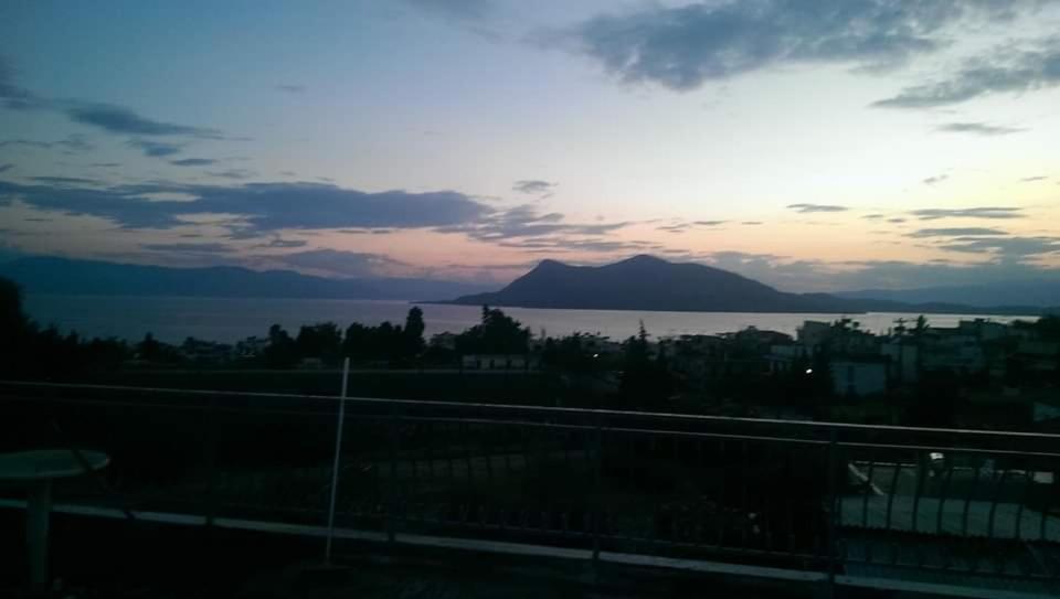 Λεμονιά Ενοικιαζόμενα Δωμάτια 루트라 에디프수 외부 사진